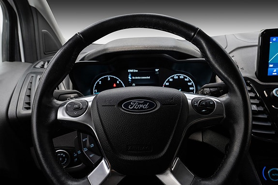 Ford Transit Connect 11 of 25