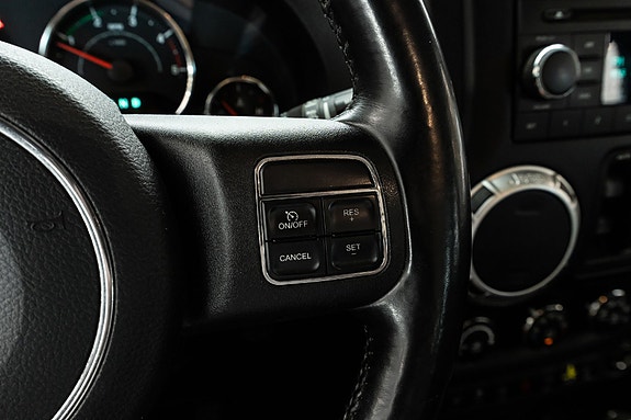 Jeep Wrangler Unlimited 17 of 26