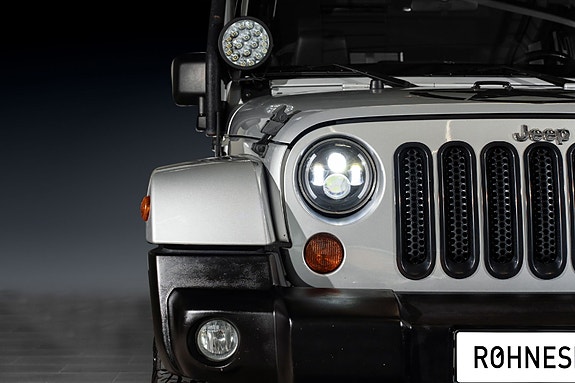 Jeep Wrangler Unlimited 7 of 26