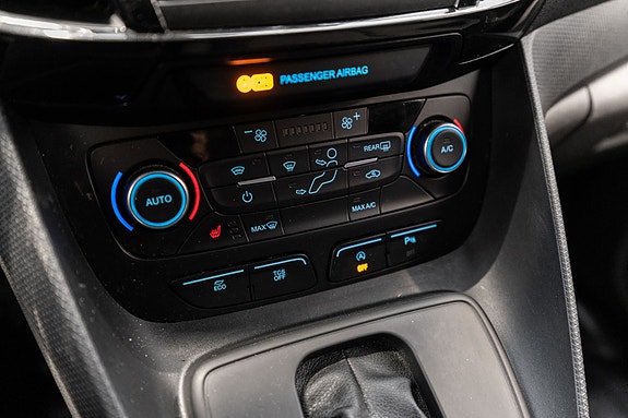 Ford Transit Connect 22 of 25