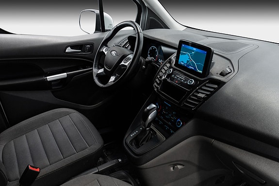 Ford Transit Connect 17 of 25