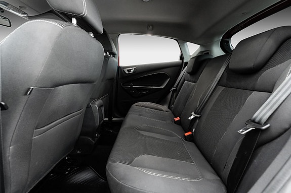 Ford Fiesta 20 of 21