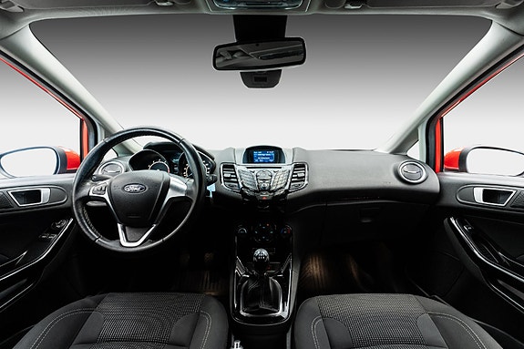 Ford Fiesta 11 of 21