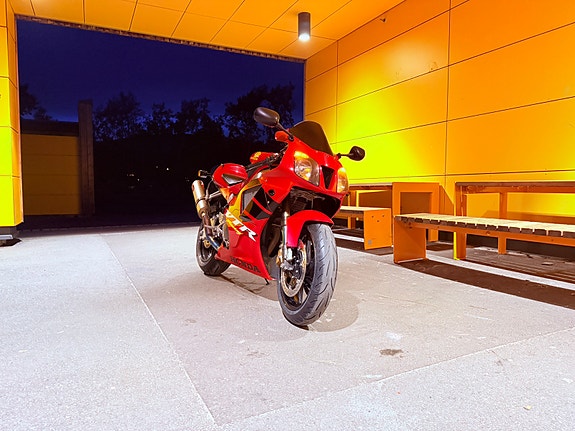 Honda VTR 1000 SP1 5 of 12