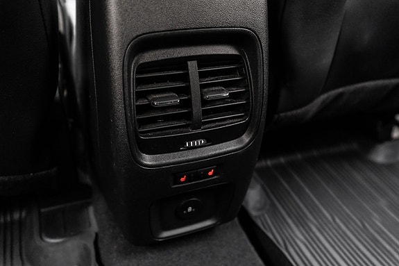 Ford Kuga 23 of 29