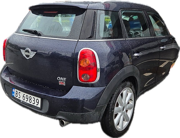 MINI One 3 of 4