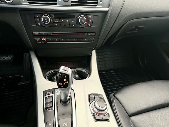 BMW X3 18 of 30