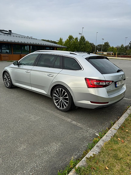 Skoda Superb 3 of 30