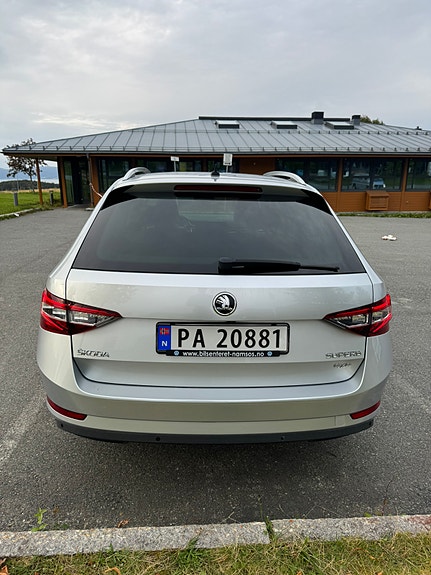 Skoda Superb 6 of 30