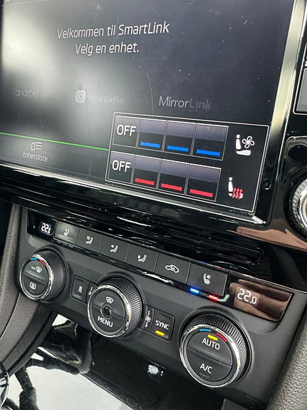Skoda Superb 21 of 30