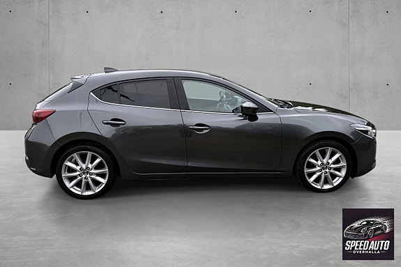 Mazda 3 8 of 30