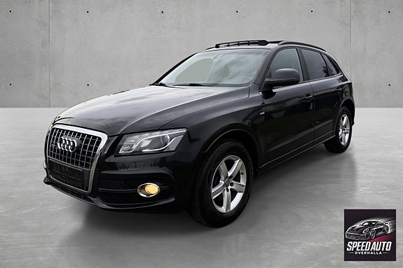 Audi Q5 2 of 30