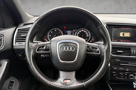 Audi Q5 16 of 30