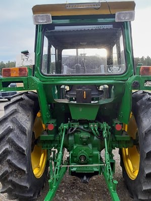 John Deere 2030 2 of 9