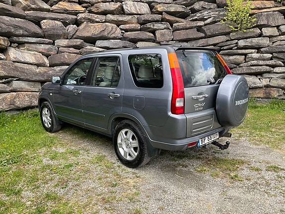Honda CR-V 12 of 30