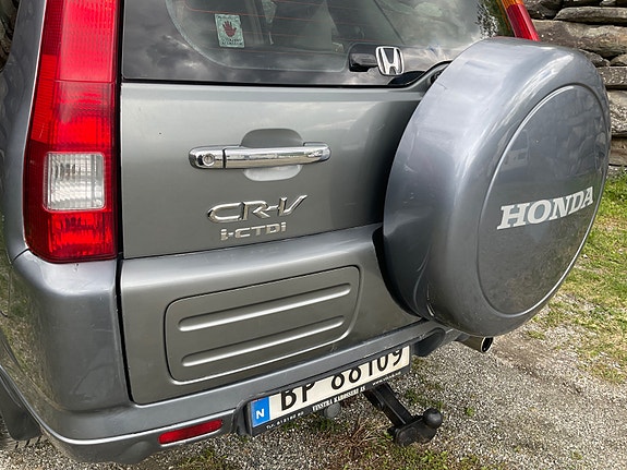 Honda CR-V 21 of 30