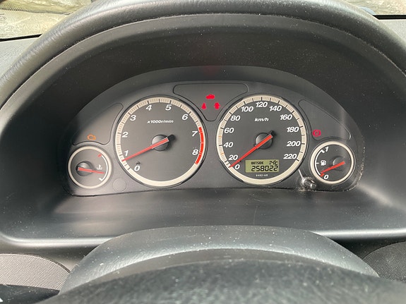 Honda CR-V 11 of 30