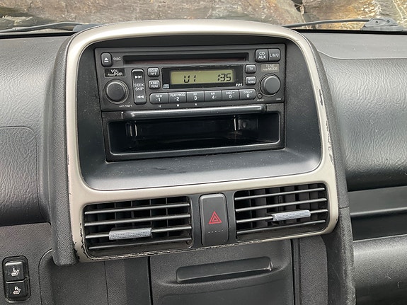Honda CR-V 9 of 30
