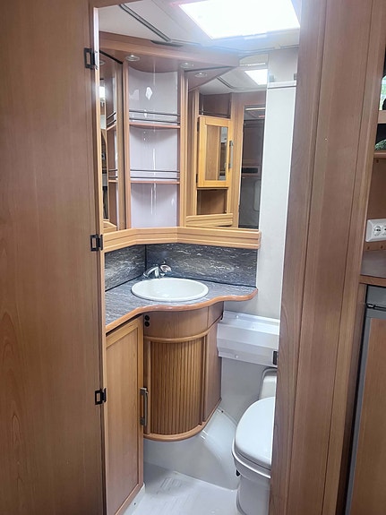 KABE Onyx 630 GDL KS 15 of 19