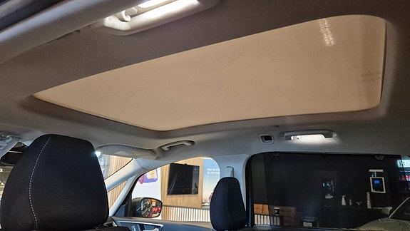 Ford S-MAX 19 of 26