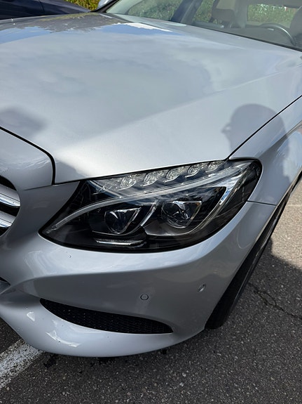 Mercedes-Benz C200 6 of 9