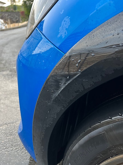 Peugeot 208 15 of 17