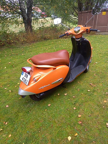 Aprilia Habana 50 2 of 9