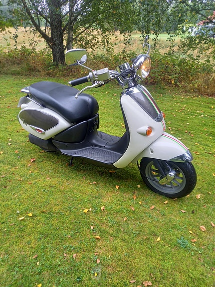 Aprilia Habana 50 7 of 9