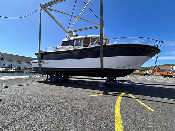 Askeladden 805 Commuter – 320 hk Cummins diesel – rå helårs-/allværsbåt 4 of 27