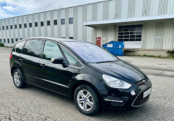 Ford S-MAX 9 of 13