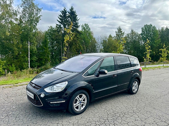 Ford S-MAX 2 of 13