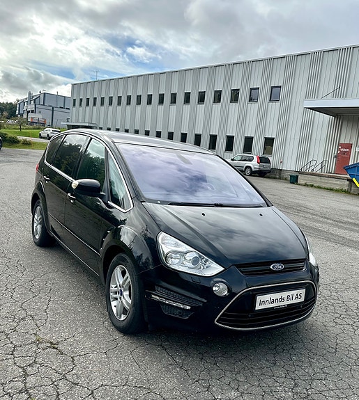 Ford S-MAX 10 of 13