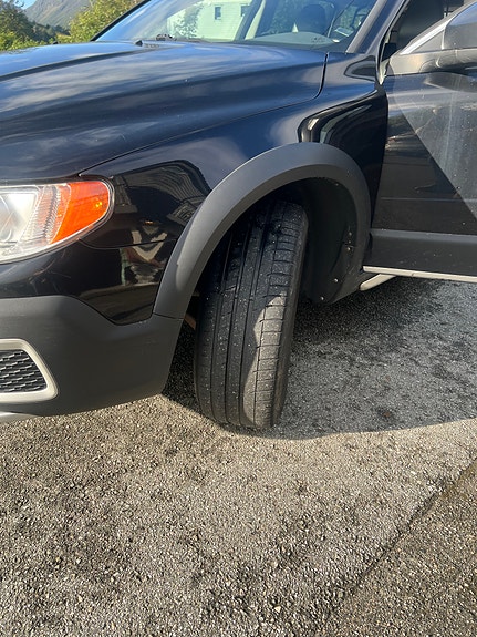 Volvo XC70 10 of 16