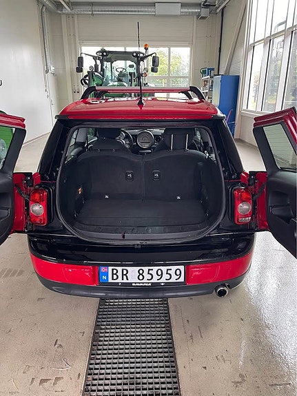 MINI Clubman One 8 of 8