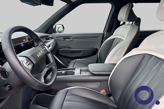 Kia EV9 12 of 18