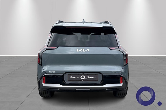 Kia EV9 5 of 18
