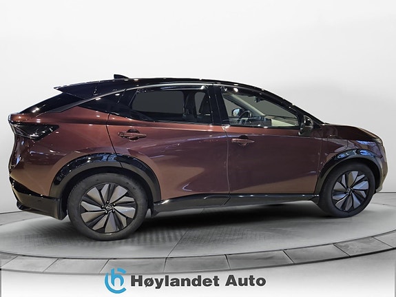 Nissan Ariya 6 of 30