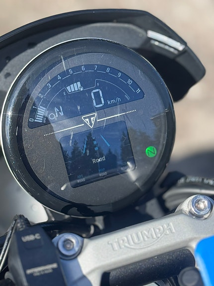 Triumph Trident 660 14 of 15