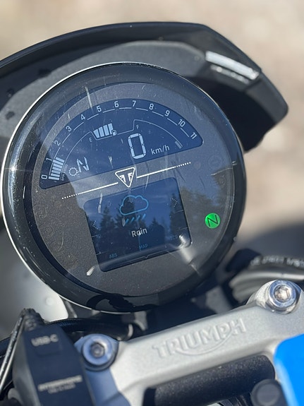 Triumph Trident 660 15 of 15