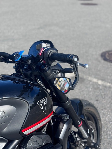 Triumph Trident 660 5 of 15
