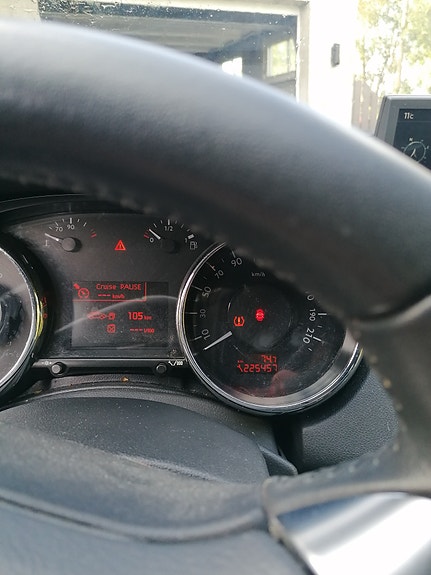 Peugeot 5008 12 of 15