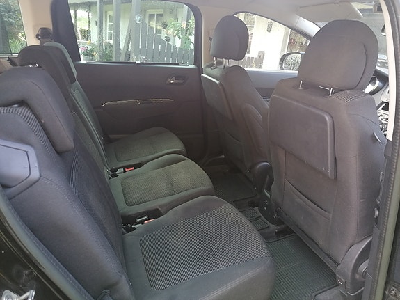 Peugeot 5008 6 of 15