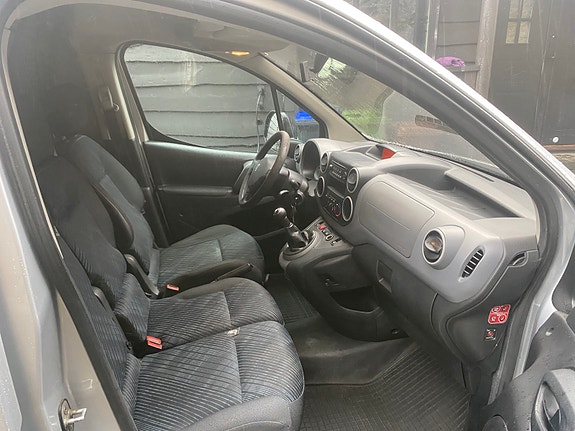 Peugeot Partner 6 of 26