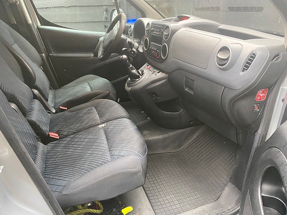 Peugeot Partner 20 of 26