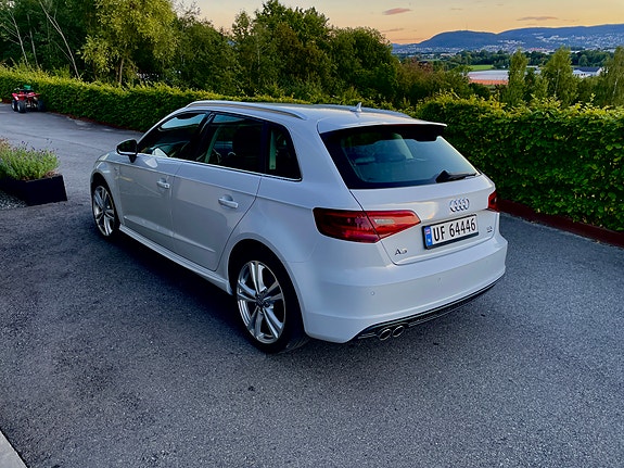 Audi A3 2 of 14