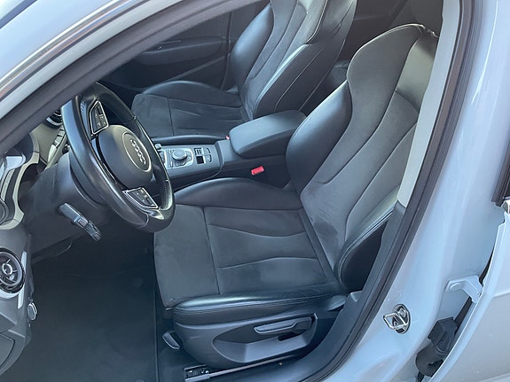 Audi A3 5 of 14