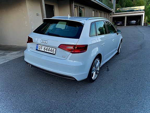Audi A3 4 of 14