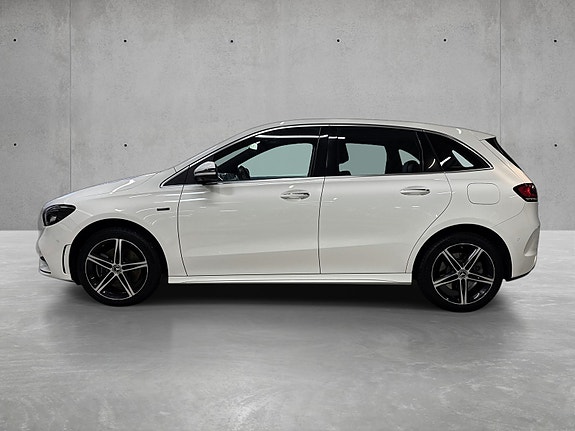 Mercedes-Benz B250 e 5 of 20