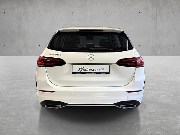 Mercedes-Benz B250 e 4 of 20