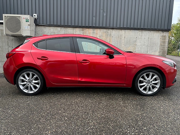 Mazda 3 5 of 30